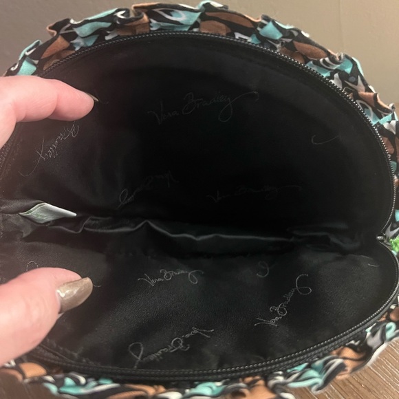 Vera Bradley Retired Ruffle Cosmetic Case(2013) Sierra Stream Pattern, NWT - Picture 3 of 6